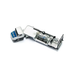 1610 KRAVAS AUTO AR PIEKABI UNHELIKOPTERU