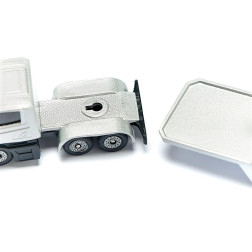 1610 KRAVAS AUTO AR PIEKABI UNHELIKOPTERU