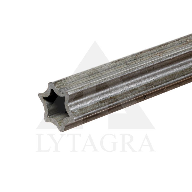 R5/1500 KARDĀNA CAURULE