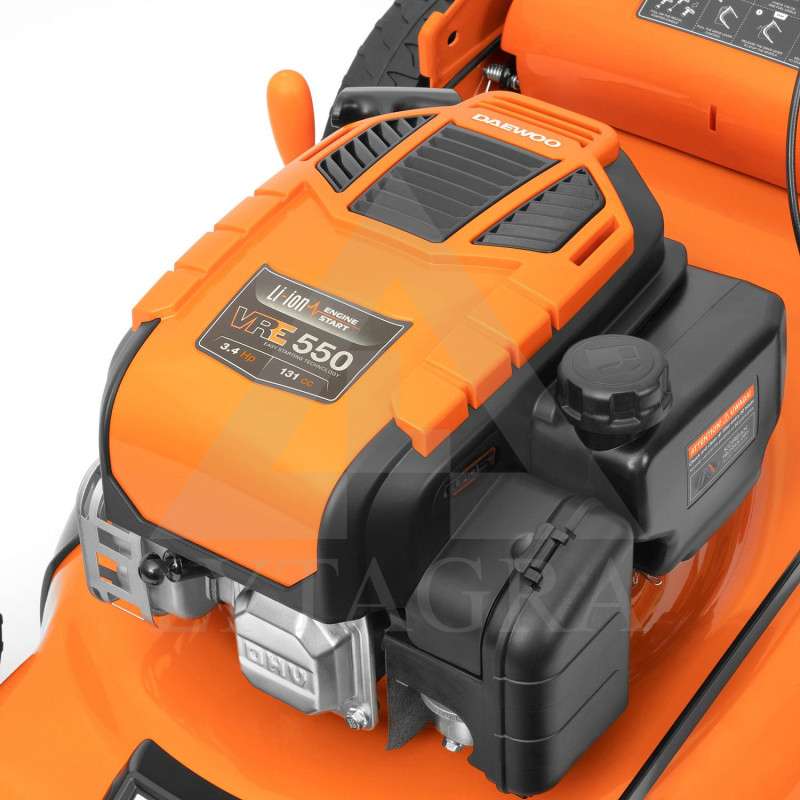 Pašgājējs benzīna zāles pļāvējs DAEWOO DLM 50SPE 46cm ar elektrisko starteri