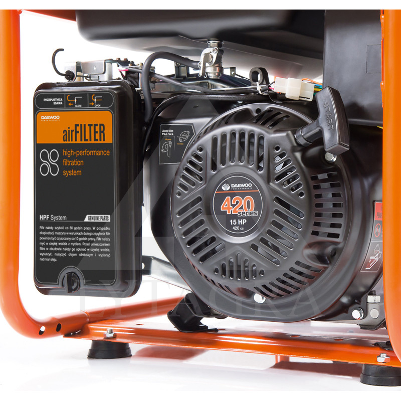 GDA 7500 DPE-3 BENZ. EL. ĢENERATORS 6.5 kW /DAEWOODaDARBA JAUDA 1X230V 6.0 kW  1X380V 6.0 kW  ATS