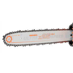 Akumulatora ķēdes zāģis DAEWOO DACS 1642Li komplekts 2 x 21V (42 V)