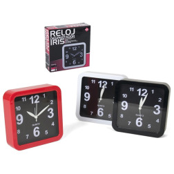 Galda pulkstenis-modinātājs 15x15 cm